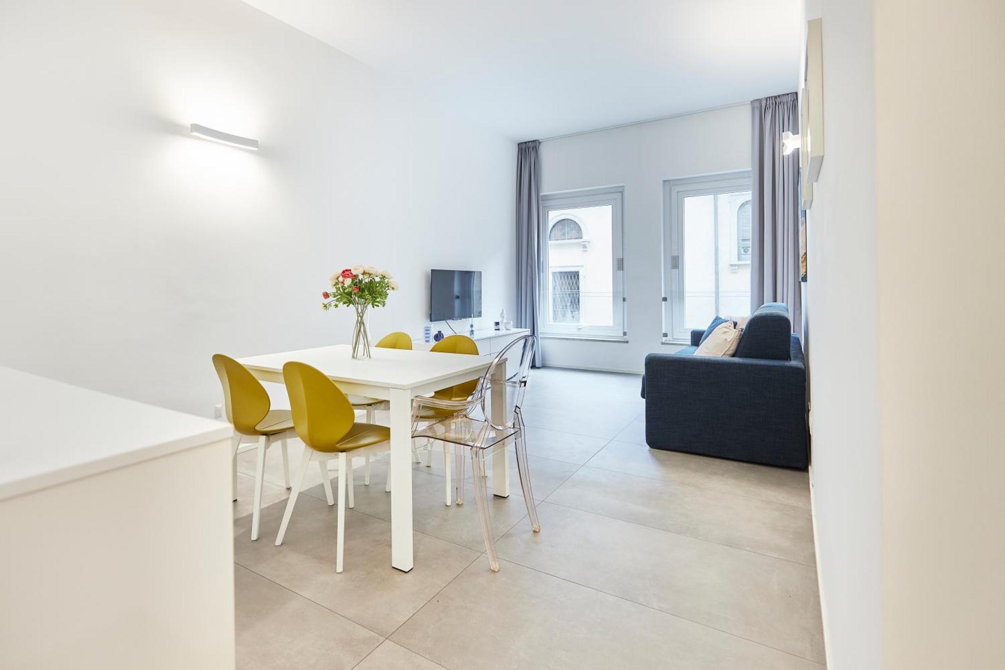Cozy Meravigli Apartment - Pleasant Walk Between Duomo And Castello Milánó Kültér fotó